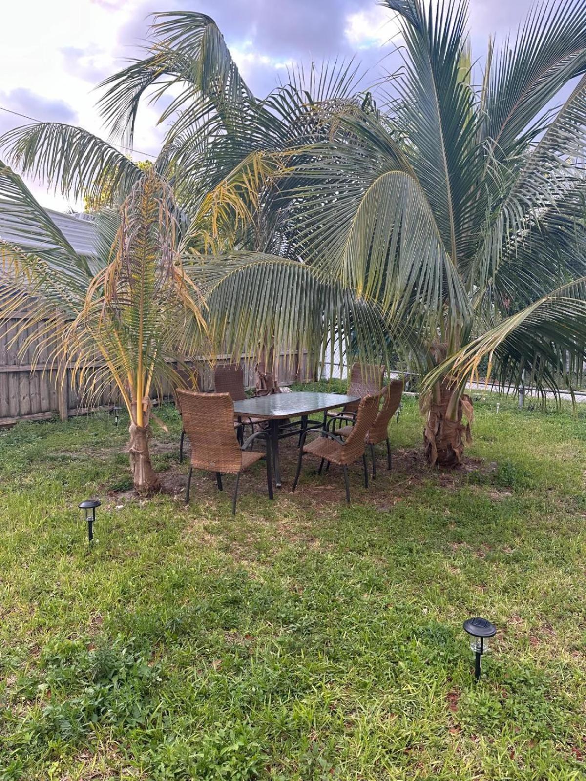 103 Miami Shared Rooms For Men Central Comfortable, Affordable Esterno foto